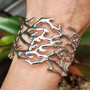 Madewell Jewelry Big Coral Reef Excellent quality Hypoallergenic Surgical Steel